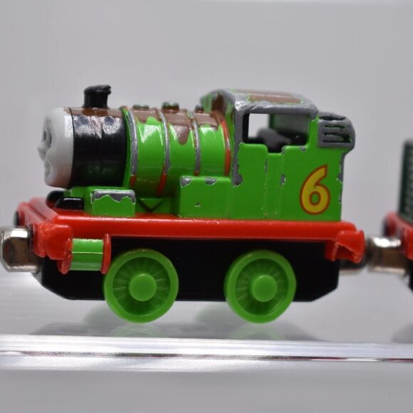 Thomas & Friends Diecast Trains 2009 Percy's Sweet Special Chocolate and James - Picture 2 of 10